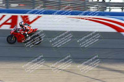 media/Jan-22-2023-Fastrack Riders (Sun) [[8956088f29]]/Level 3/Session 1 (Start Finish)/